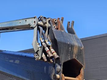 CF 440 6X2*4 / HMF 40 tm CRANE / KRAN